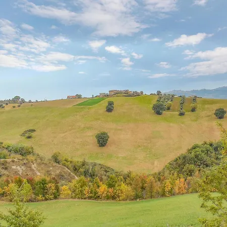 Cozy In Terre Roveresche With Wifi Tavernelle (Pesaro and Urbino)