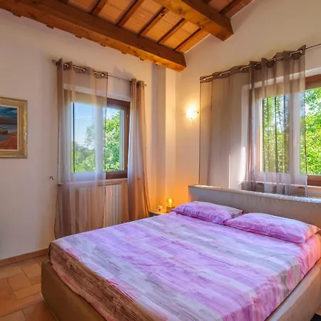 Cozy In Terre Roveresche With Wifi Σπίτι διακοπών Tavernelle (Pesaro and Urbino)