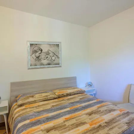 Σπίτι διακοπών Cozy In Terre Roveresche With Wifi *